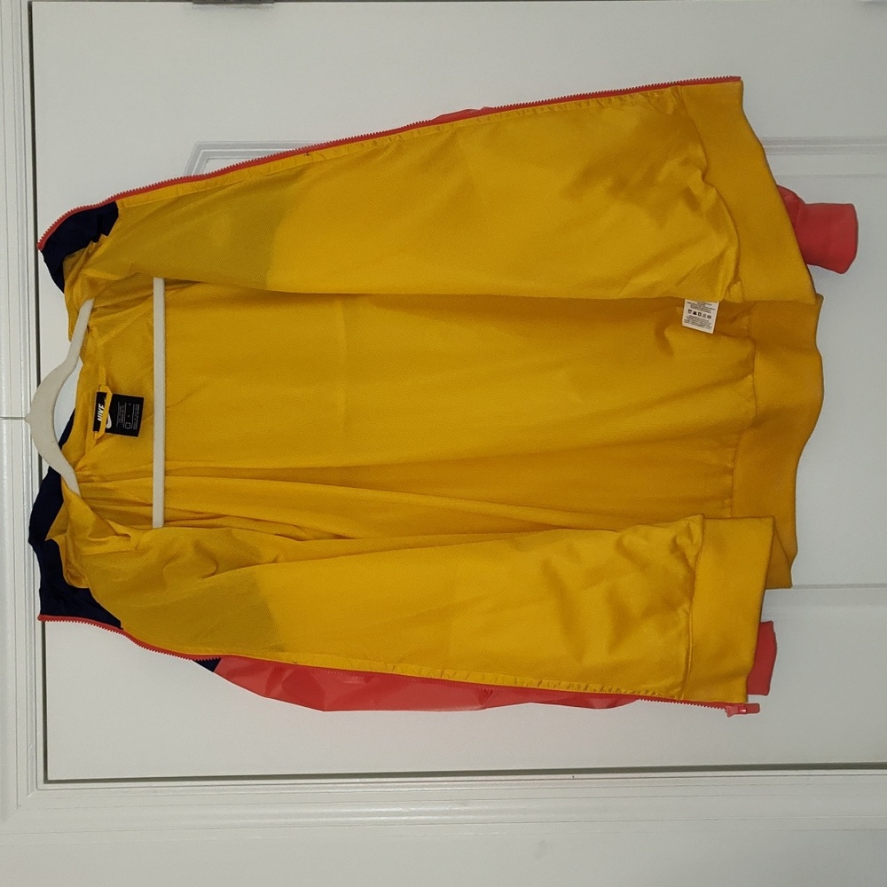 Nike Windrunner Lt - image 6